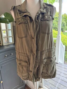 Max Jeans Military-Inspired Olive Vest Size M